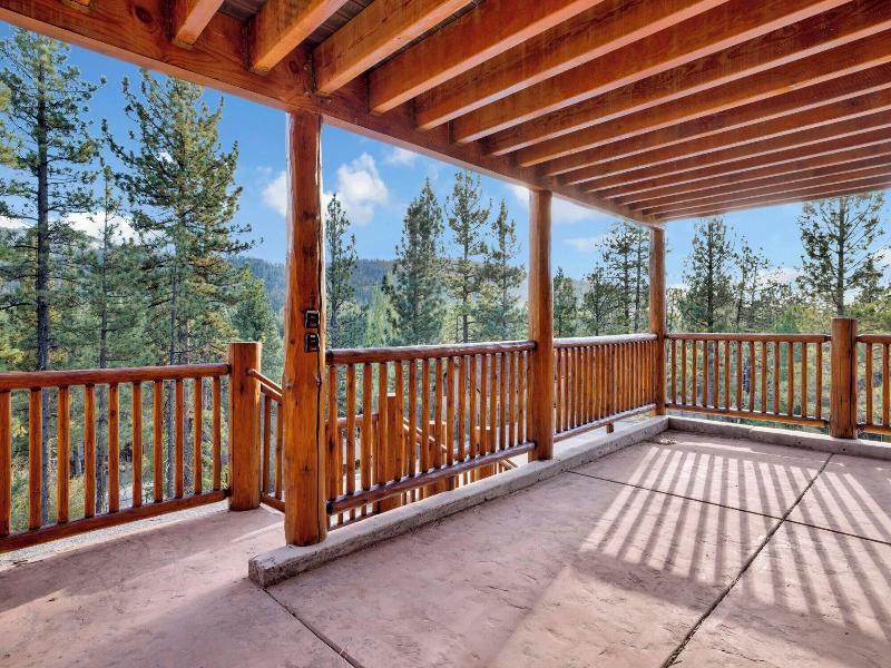 Silver Tip Chalet #2141 image