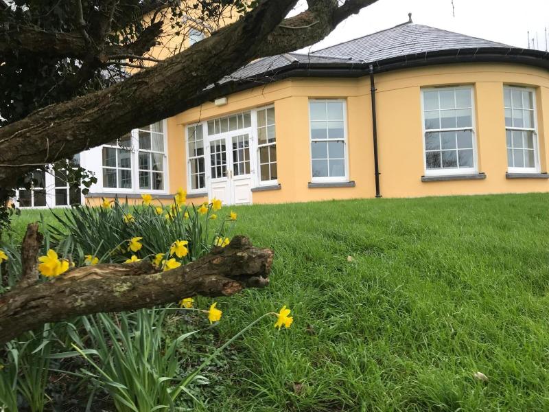 Emlagh House image