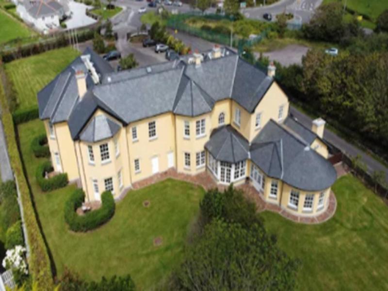Emlagh House image