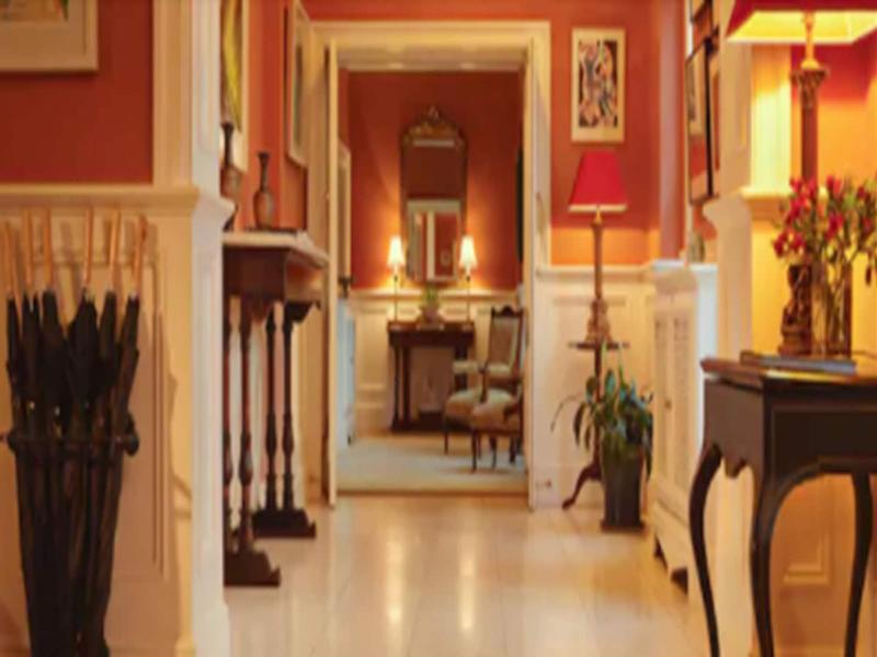 Emlagh House image