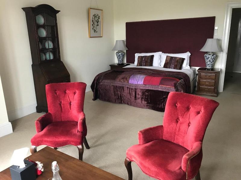 Emlagh House image