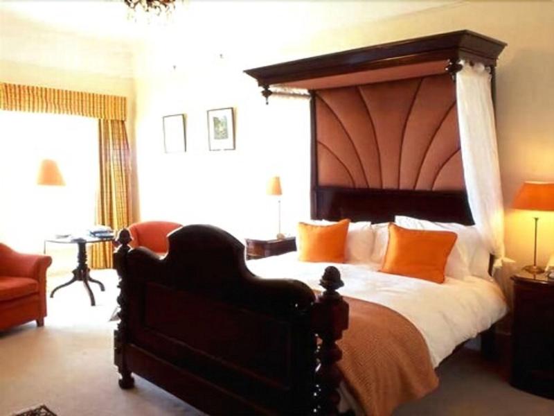 Emlagh House image