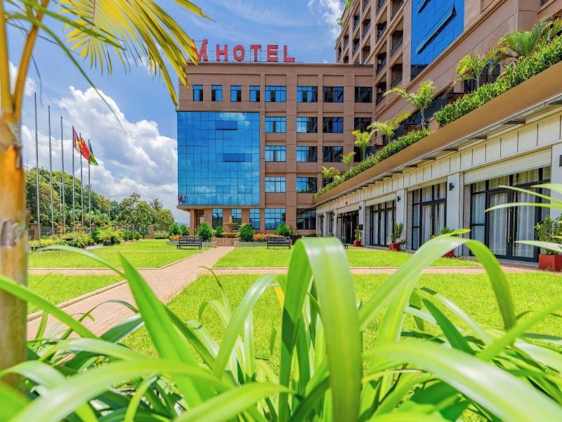 M Apartments & Hotel image