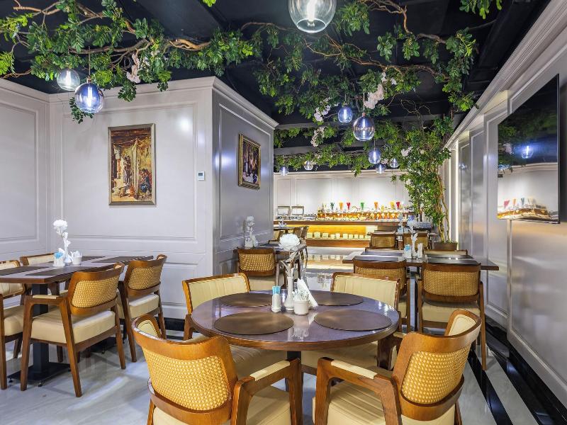 Consti Hotel Tashkent image