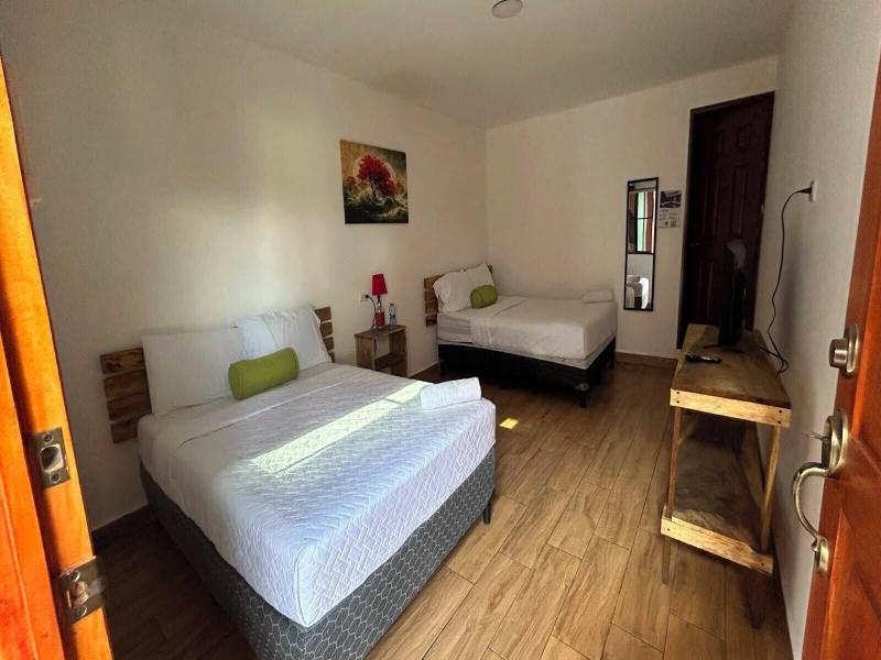 Hotel St Arthur image