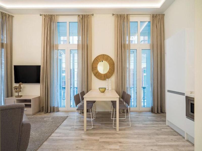Fresh Velazquez Apartments image
