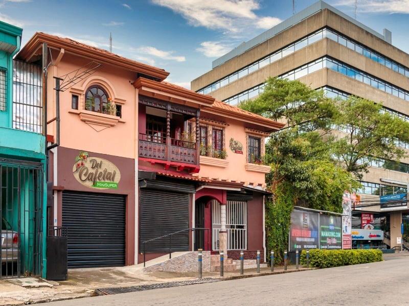 Del Cafetal Cr image
