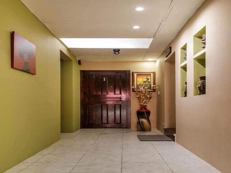 Del Cafetal Cr image