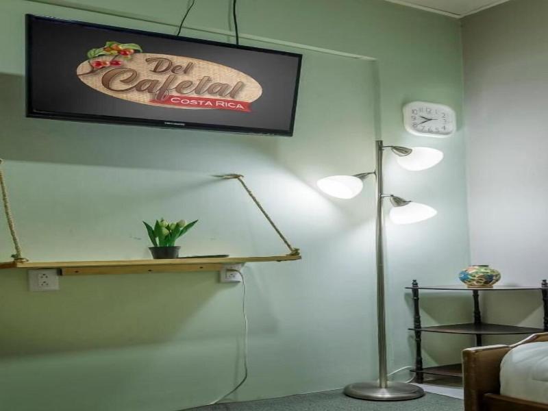 Del Cafetal Cr image