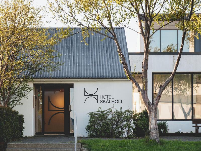Hã³tel Skã¡lholt image