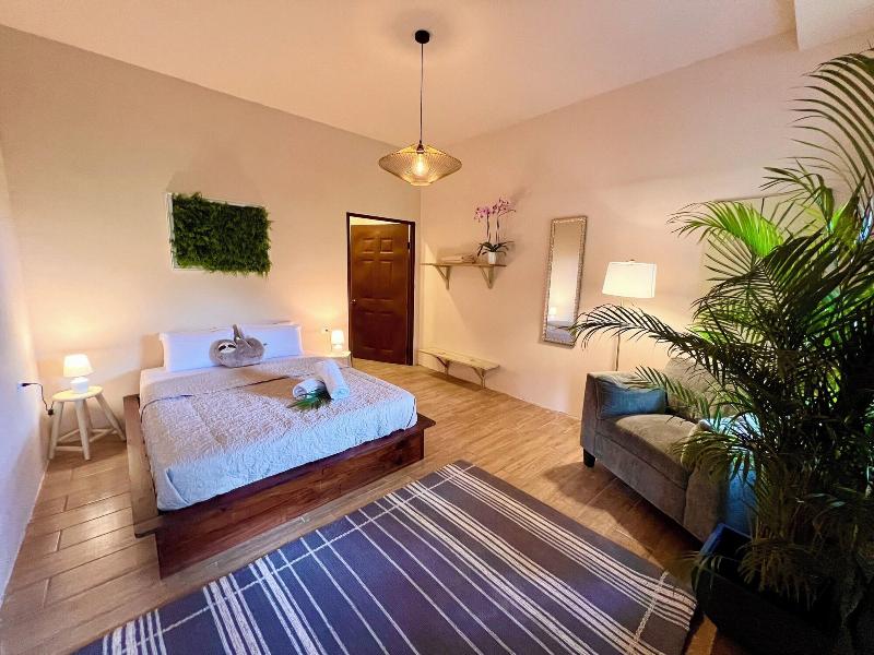 Zen Zaru Beautiful Hidden Hotel image