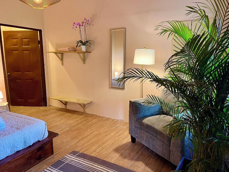 Zen Zaru Beautiful Hidden Hotel image
