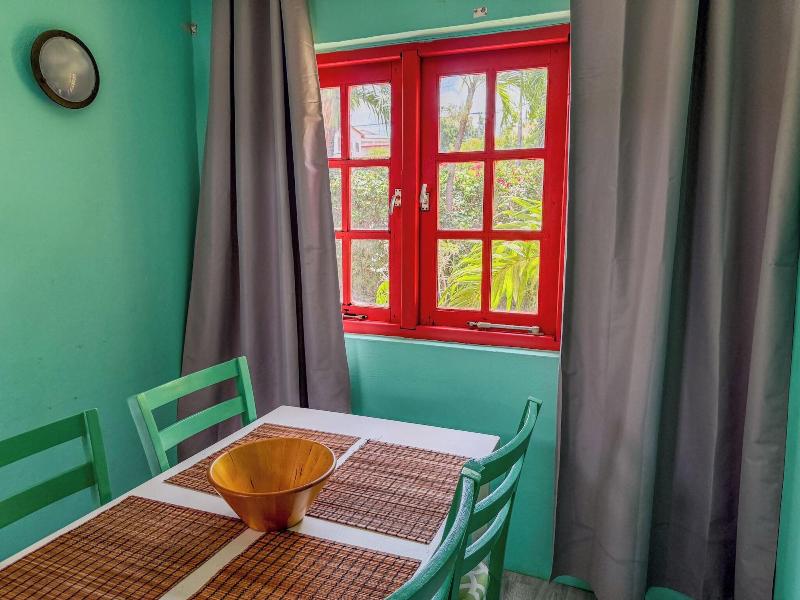 Advantage Mini Resort image