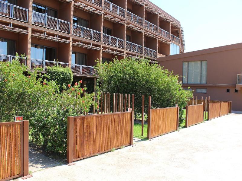 Aegeon Beach Hotel — general view
