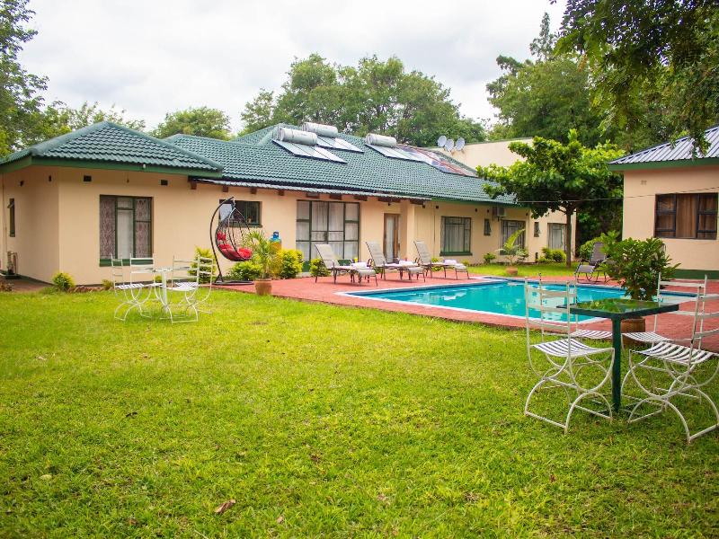 Wild Trekkers Lodge image