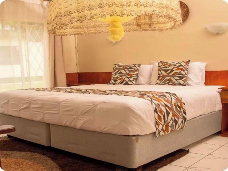 Wild Trekkers Lodge image
