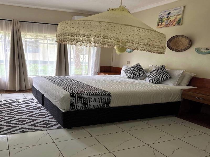 Wild Trekkers Lodge image