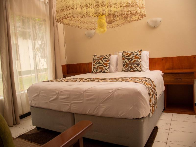 Wild Trekkers Lodge image