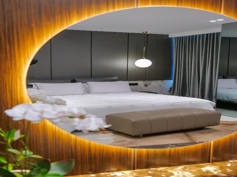 Hotel Miramare image