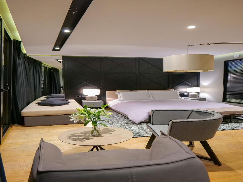 Hotel Miramare image