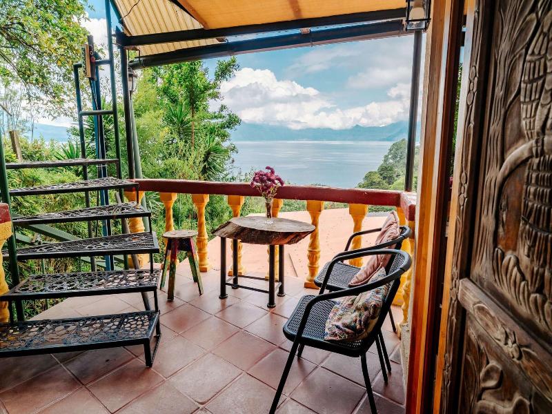 Jenna's River Bed & Breakfast image