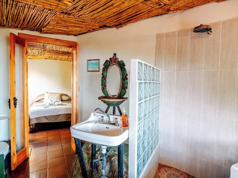 Jenna's River Bed & Breakfast image