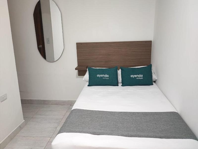 Ayenda Hotel Helenas image