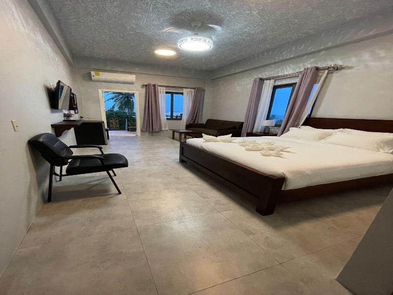 Coral View Hotel & Resort image