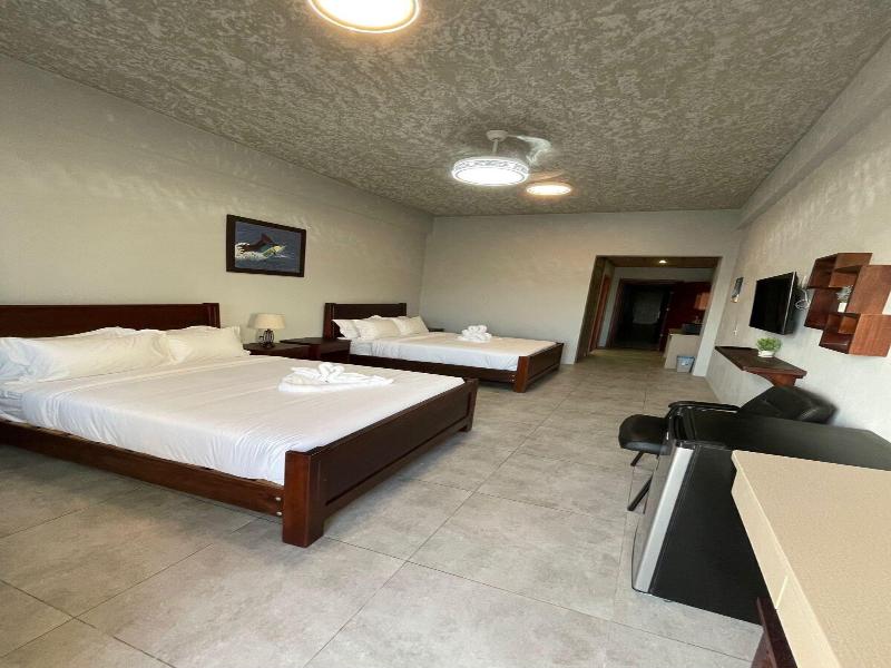 Coral View Hotel & Resort image