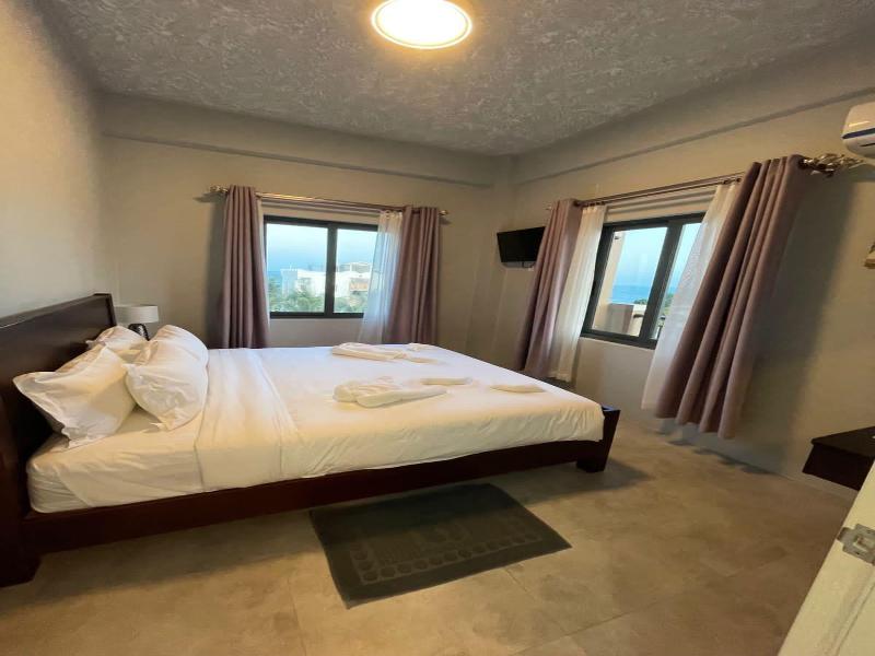Coral View Hotel & Resort image