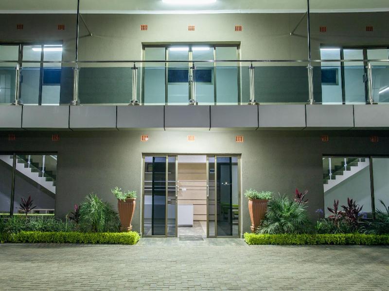 Fallsway Suites image