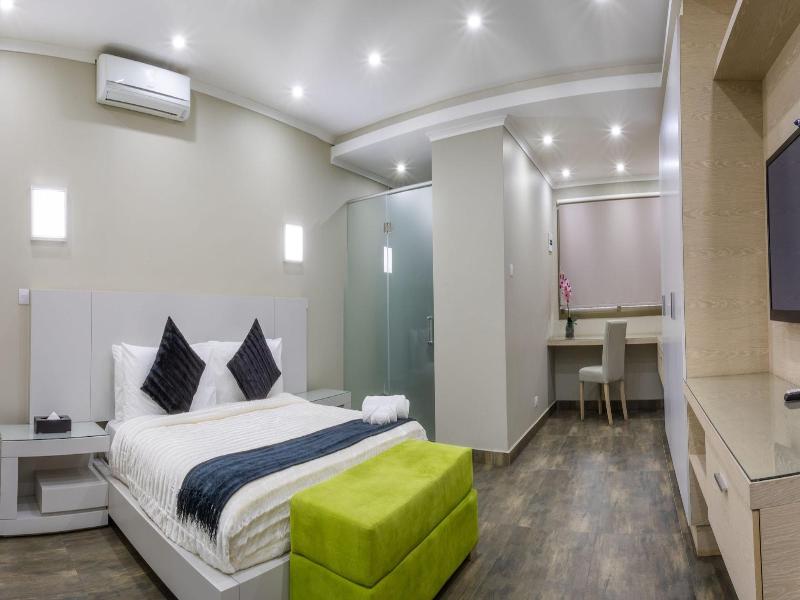 Fallsway Suites image