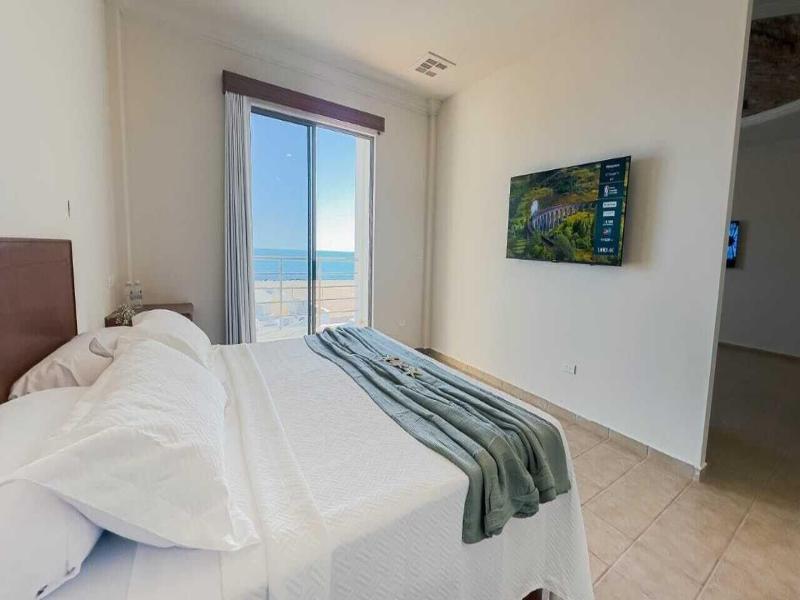 Costa Elegante Hotel & Suites image
