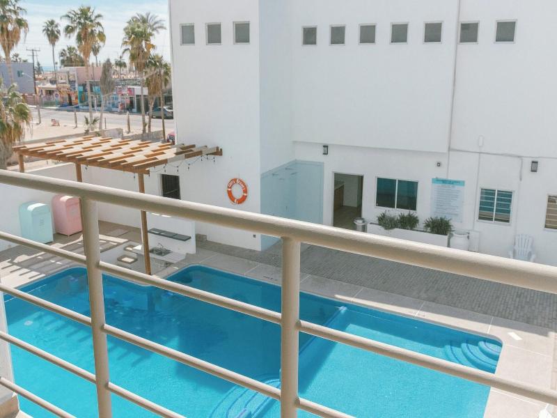 Costa Elegante Hotel & Suites image