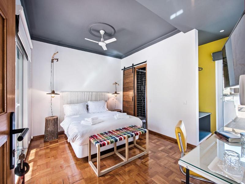 Lemon Tree Stay image