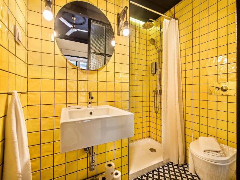 Lemon Tree Stay image