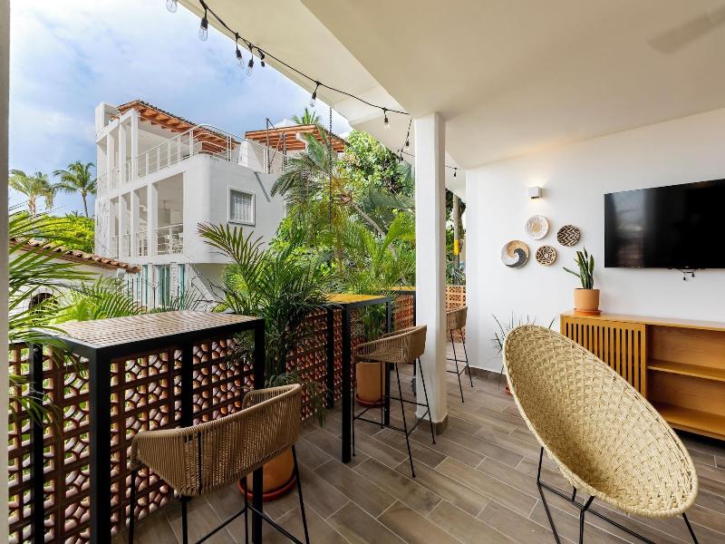 Raices Nomadas Boutique Hotel Vallarta image