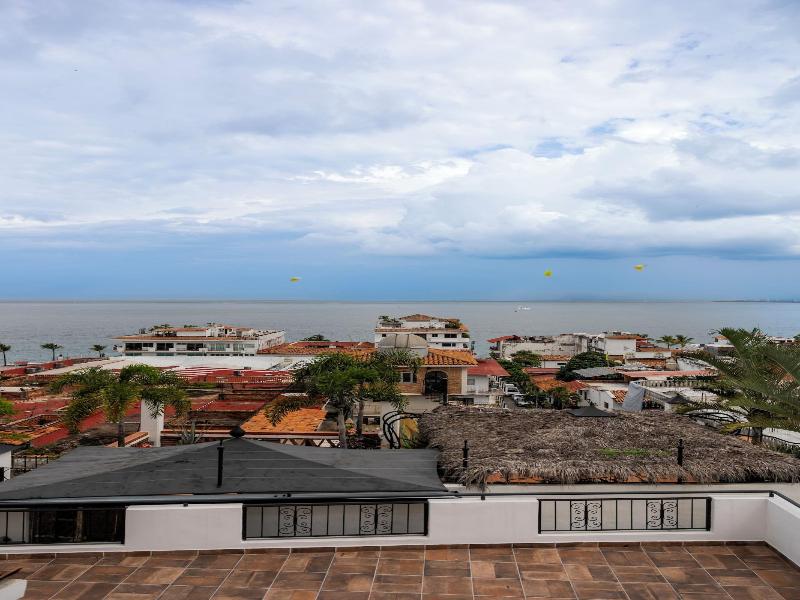 Raices Nomadas Boutique Hotel Vallarta image
