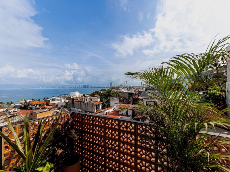 Raices Nomadas Boutique Hotel Vallarta image