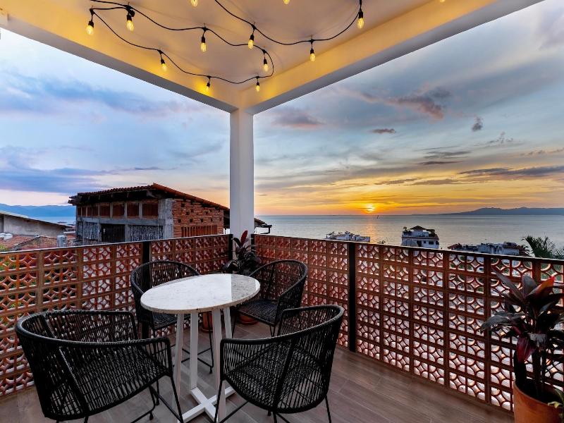 Raices Nomadas Boutique Hotel Vallarta image