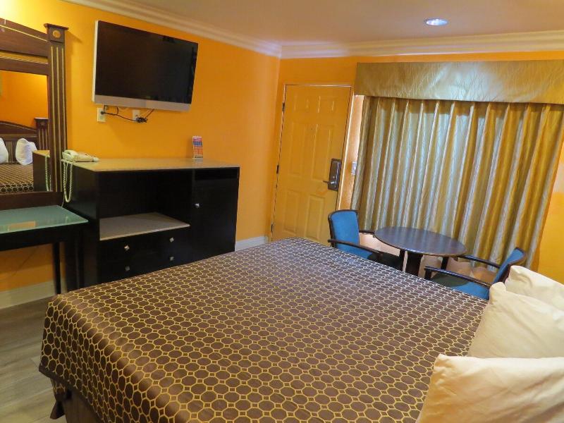 Calico Motel image