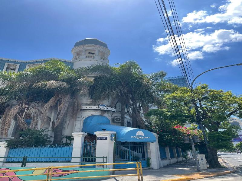 Hotel Vicente Lopez image