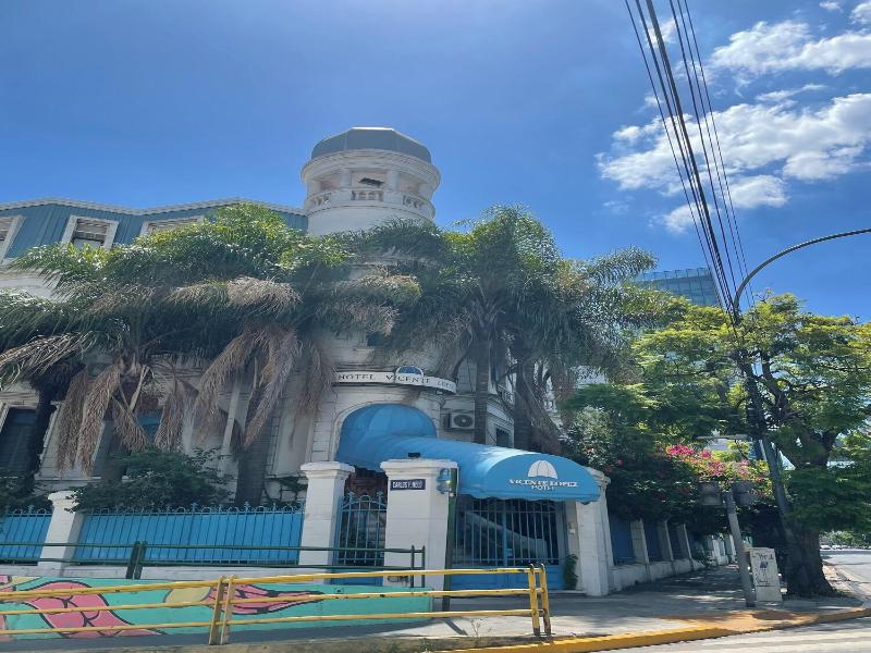 Hotel Vicente Lopez image