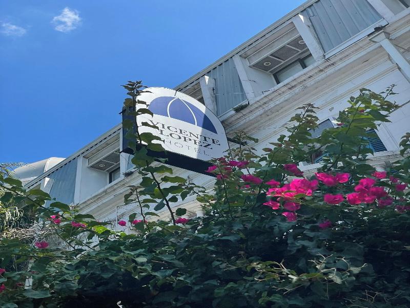 Hotel Vicente Lopez image