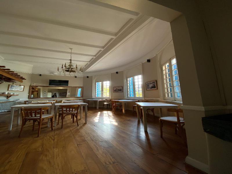 Hotel Vicente Lopez image