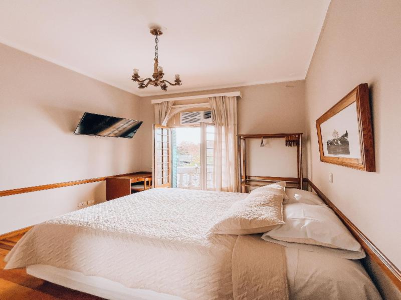 Hotel Vicente Lopez image