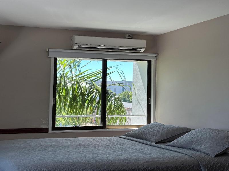 Hotel Vicente Lopez image