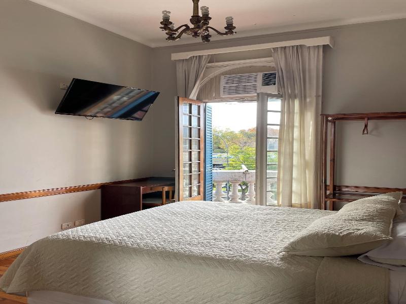Hotel Vicente Lopez image
