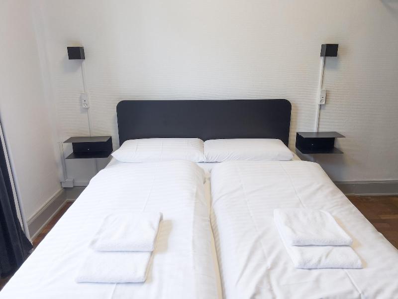 Where To Sleep - Hostel image