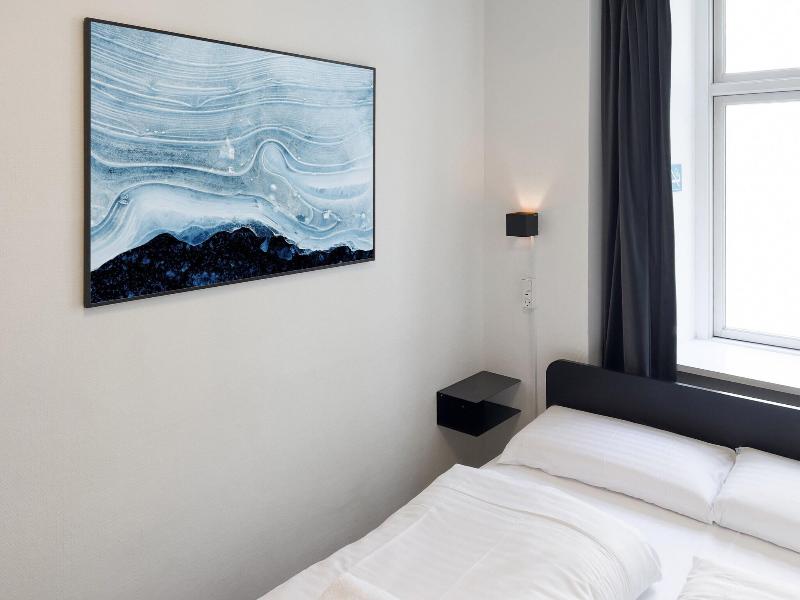 Where To Sleep - Hostel image
